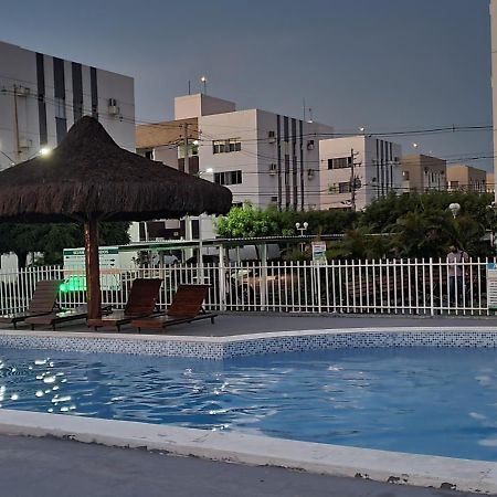 Apartamento Confortavel Em Petrolina 2 Quartos Com Ar Cond E Wi-Fi 300Mb Exterior photo