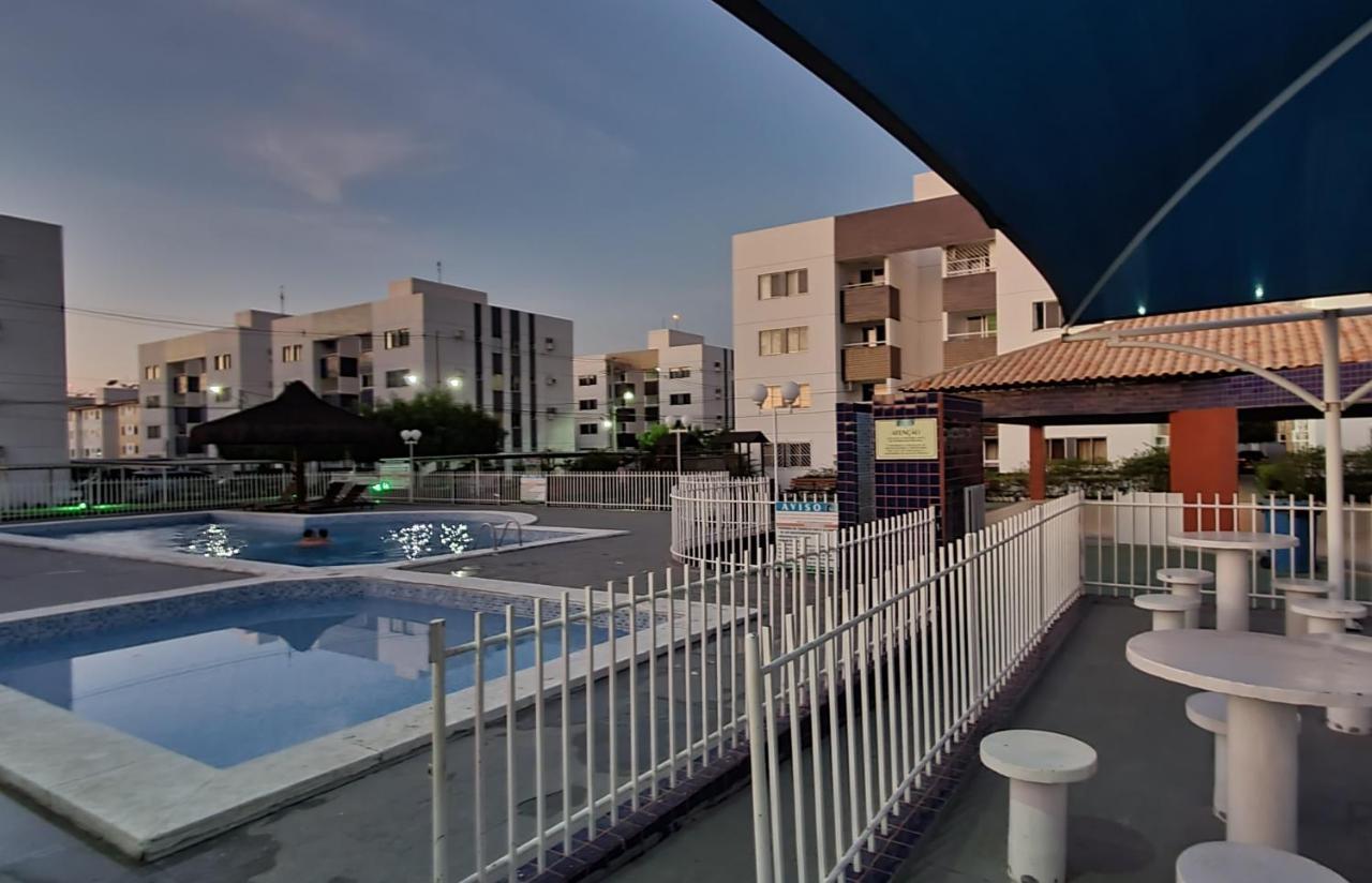 Apartamento Confortavel Em Petrolina 2 Quartos Com Ar Cond E Wi-Fi 300Mb Exterior photo